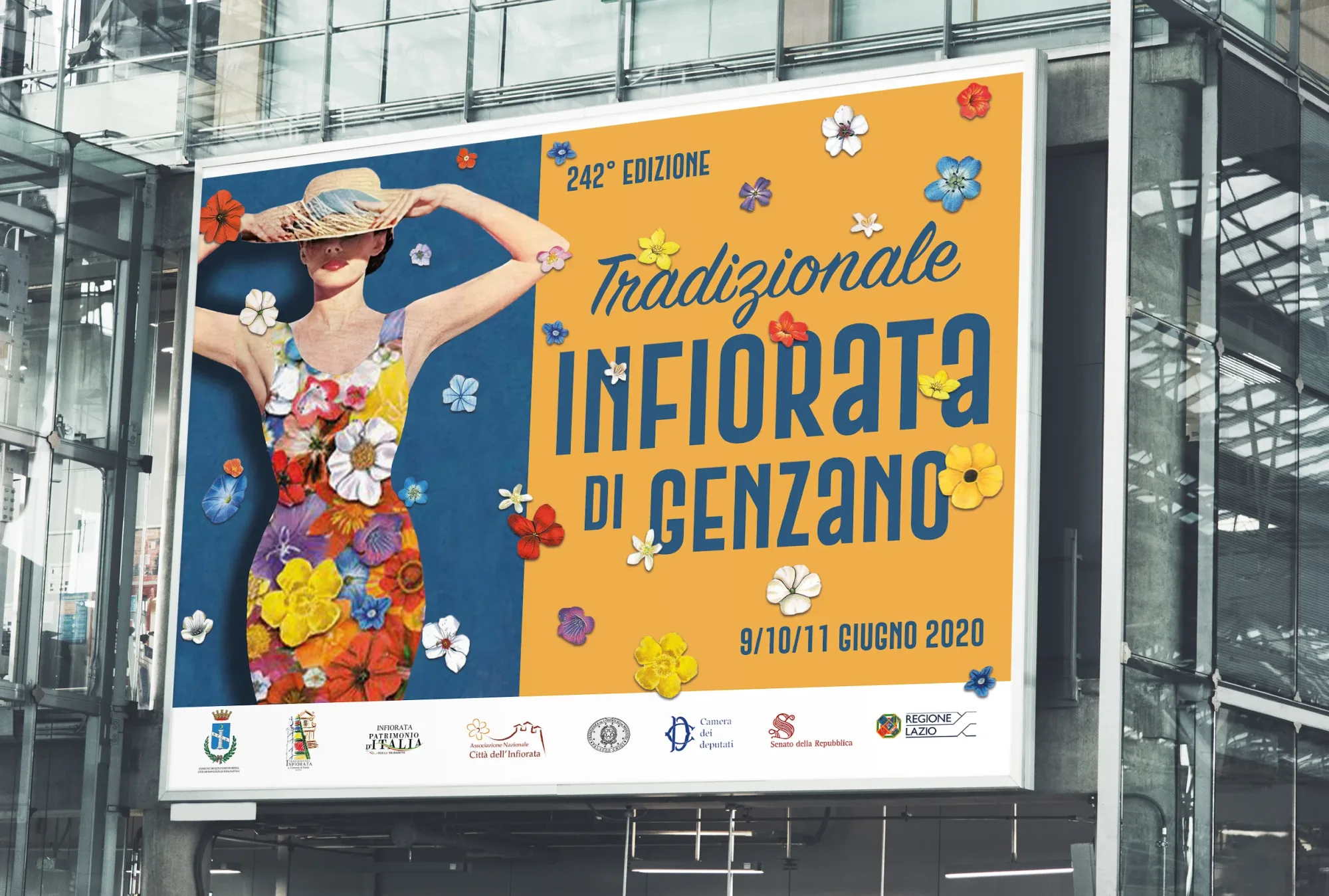 Cartellone orizzontale della 242ª Tradizionale Infiorata di Genzano, con una donna con cappello e abito di fiori e le date 9, 10 e 11 giugno 2020
